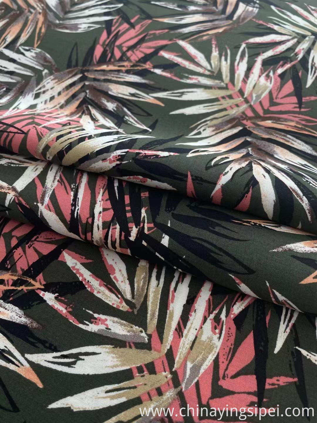 Shaoxing textile stock 100% Rayon/Viscose Woven Printed Fabric rayon challis printed 30*30 Ecovero print for shirt dress